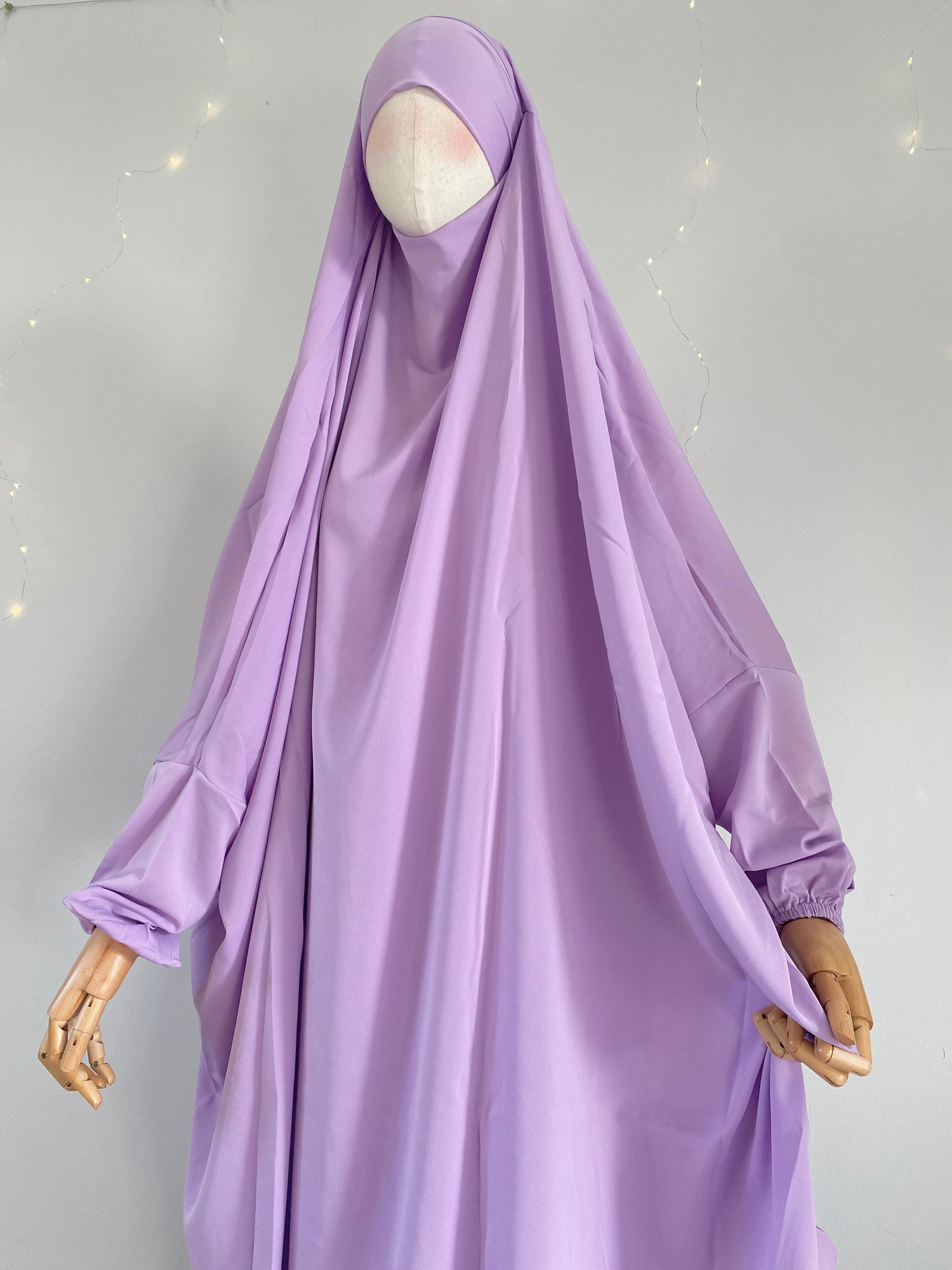 Jilbabs ౨ৎ