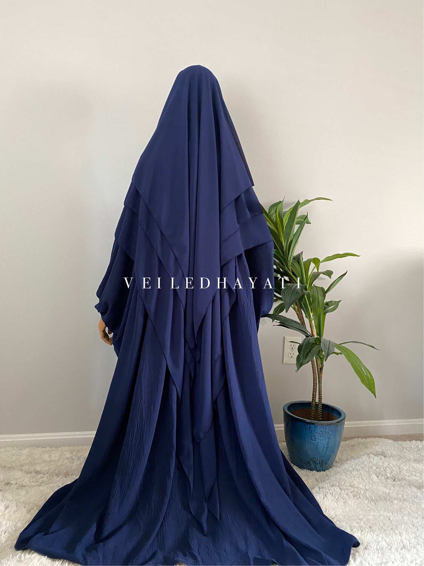 ♡ Midnight | Yasmin Khimar ♡