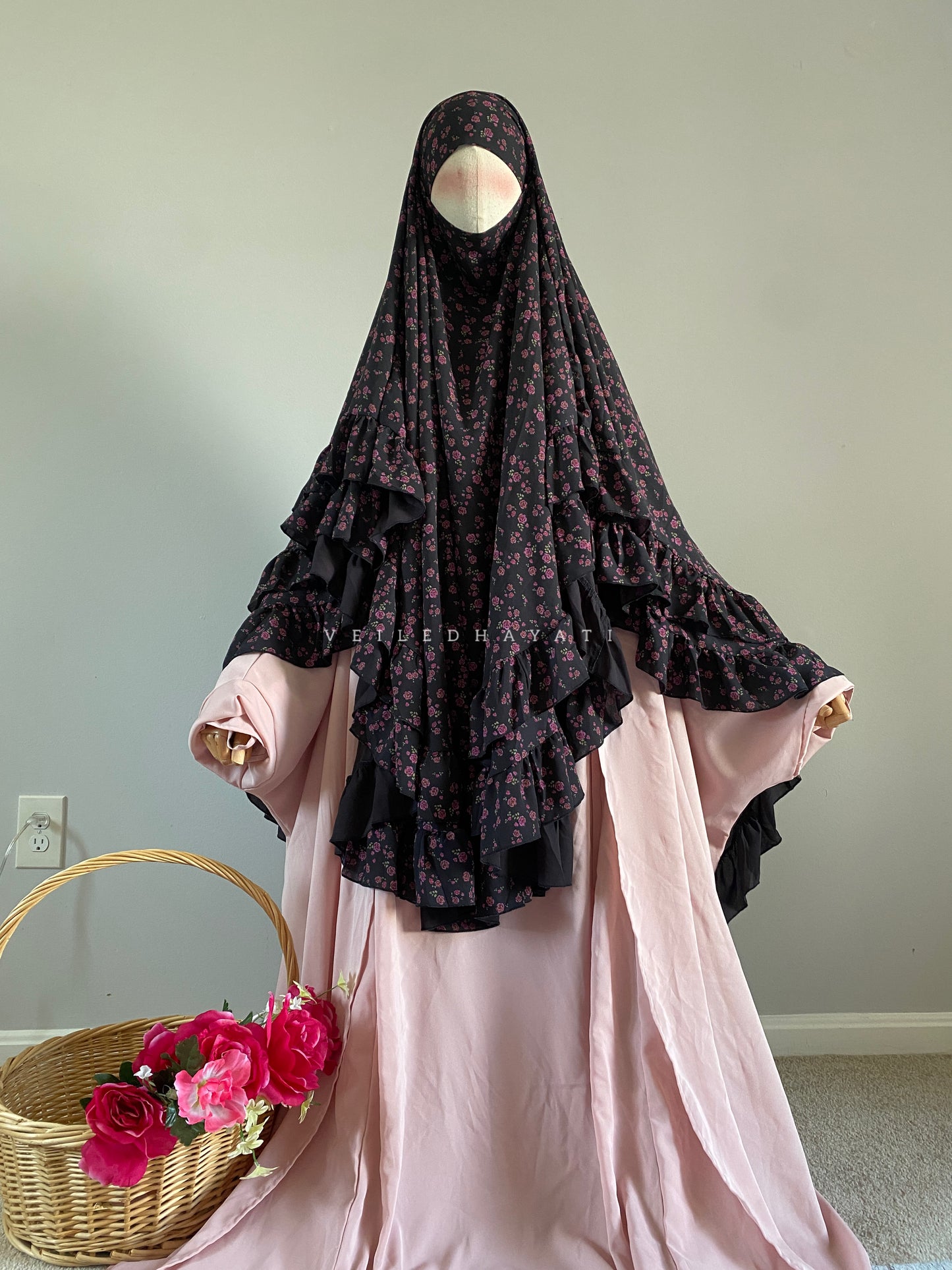 ♡ Noir à la Rose | Fairytale Khimar ♡