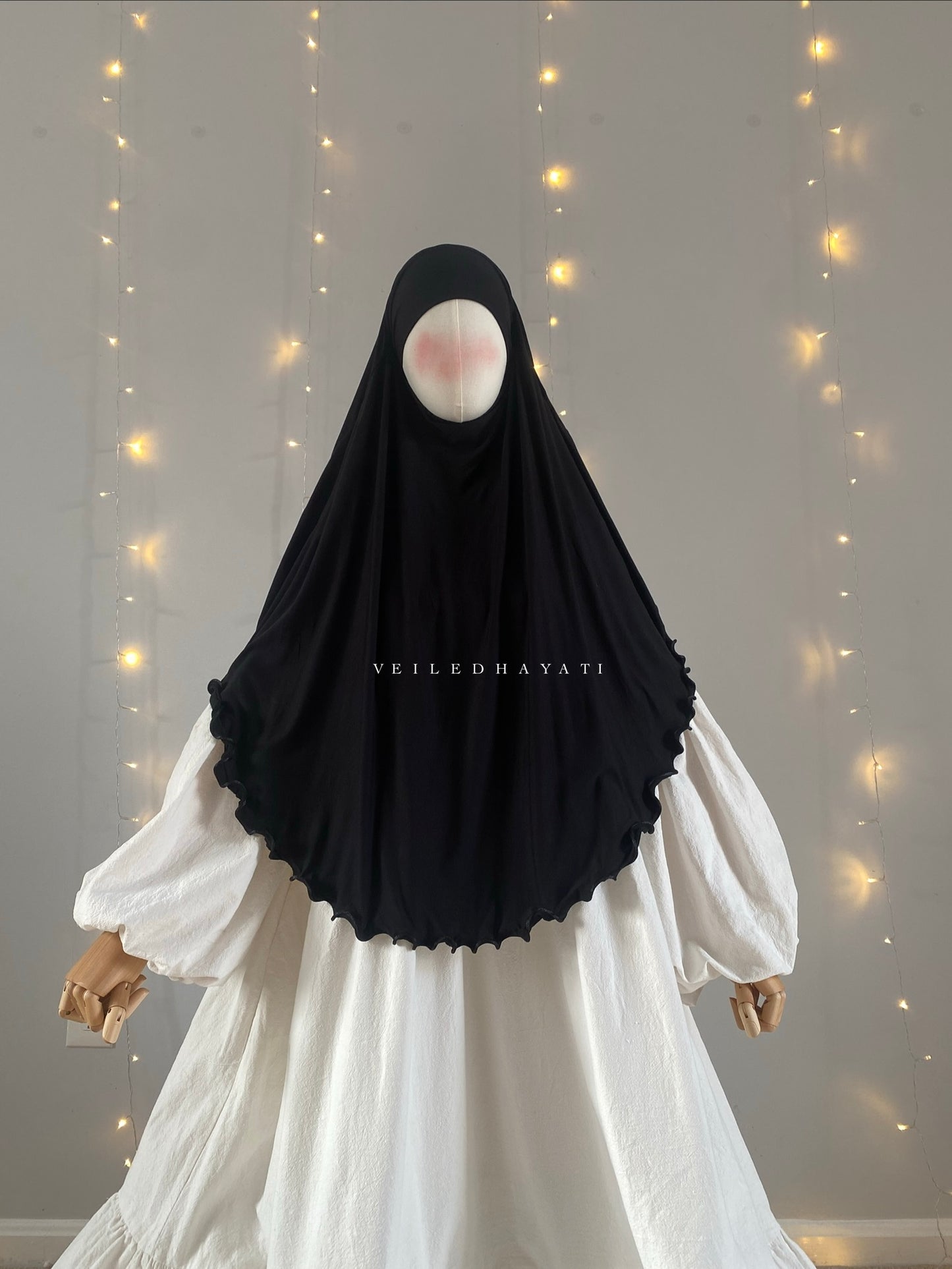 Mini petite friendly all natural khimar,bamboo jersey khimar. Black mini natural khimar. 