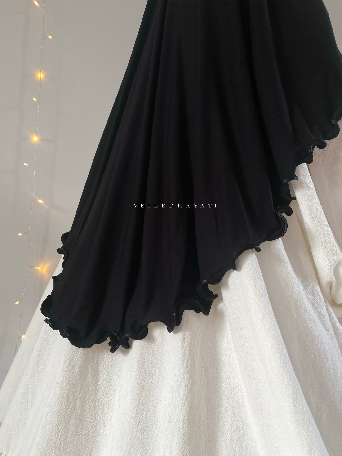 Mini petite friendly all natural khimar,bamboo jersey khimar. Black mini natural khimar. 